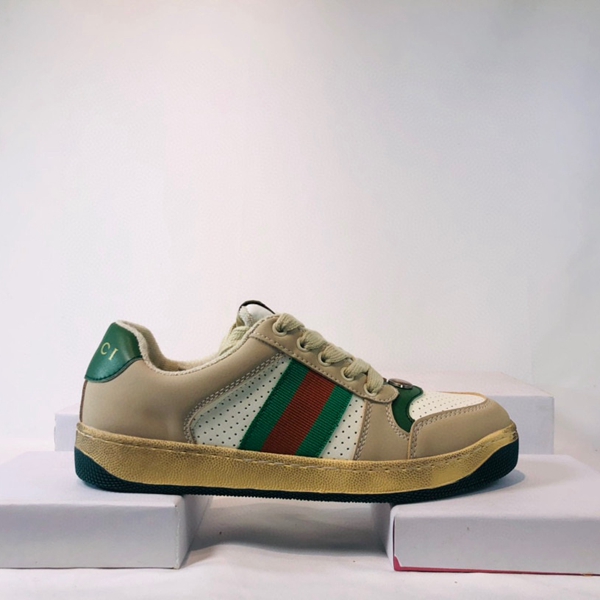 ブランド激安靴正面デザイン